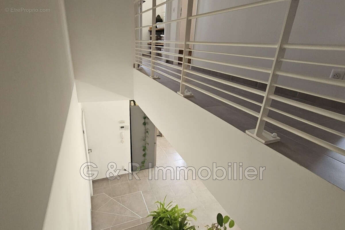 Maison 120 m² à Auriol  - photo 4