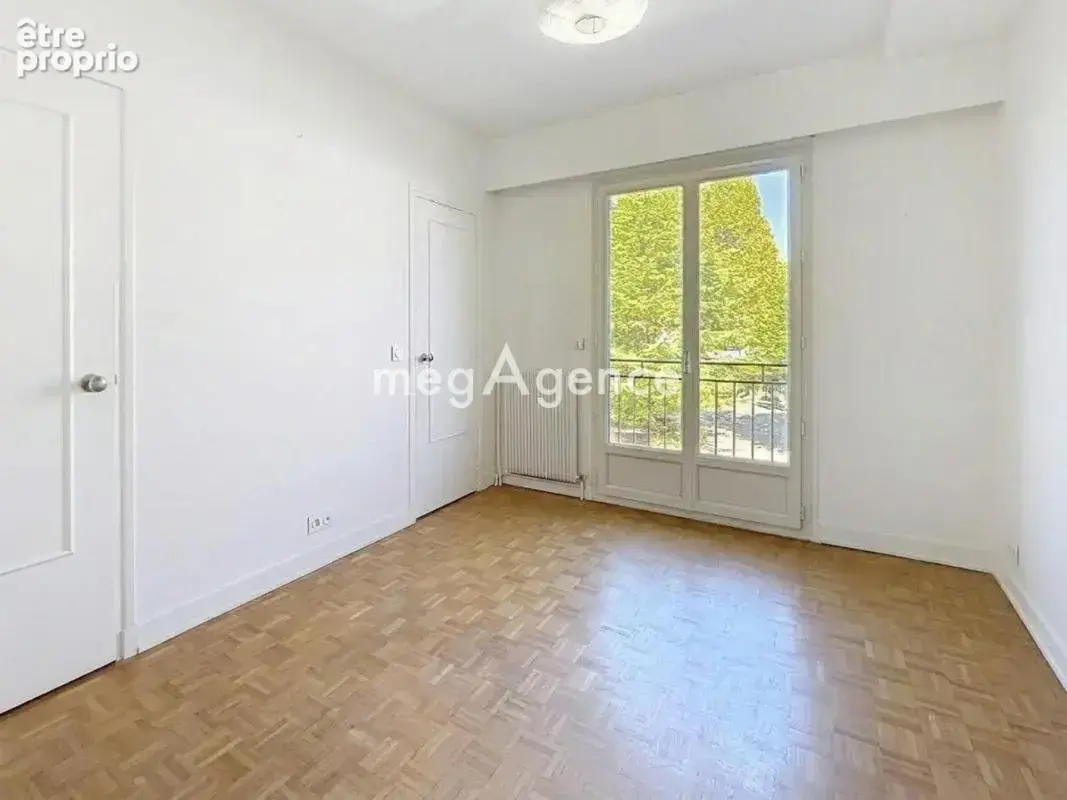Duplex 6 pièces au cœur d’un parc privé – Saint-Nom-la-Bretèche - photo 13