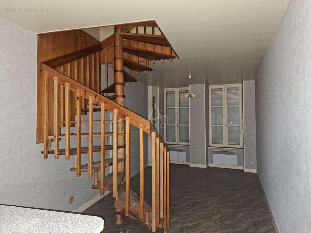 Maison à CHATILLON-EN-BAZOIS