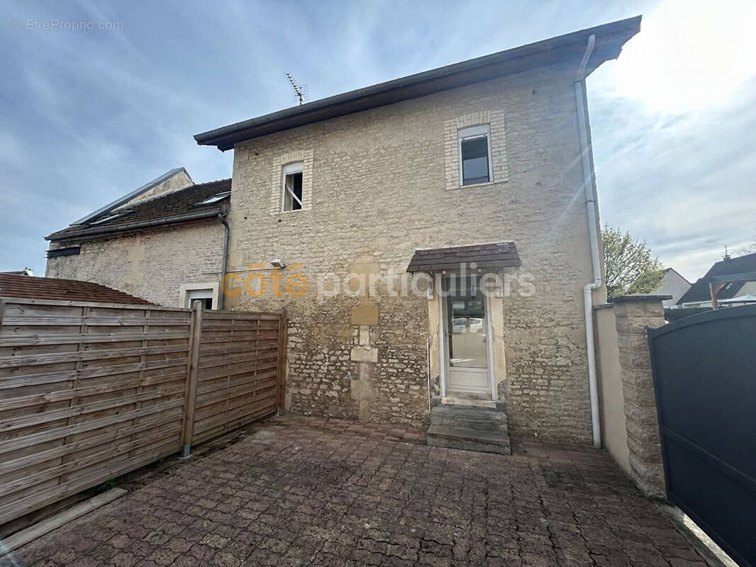 Maison à IFS