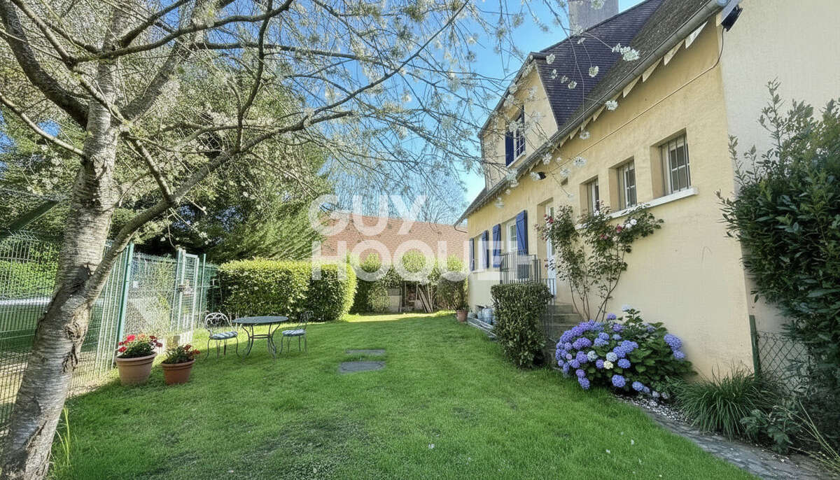 Maison à EZY-SUR-EURE