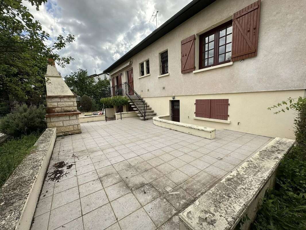 Maison à BUXEROLLES