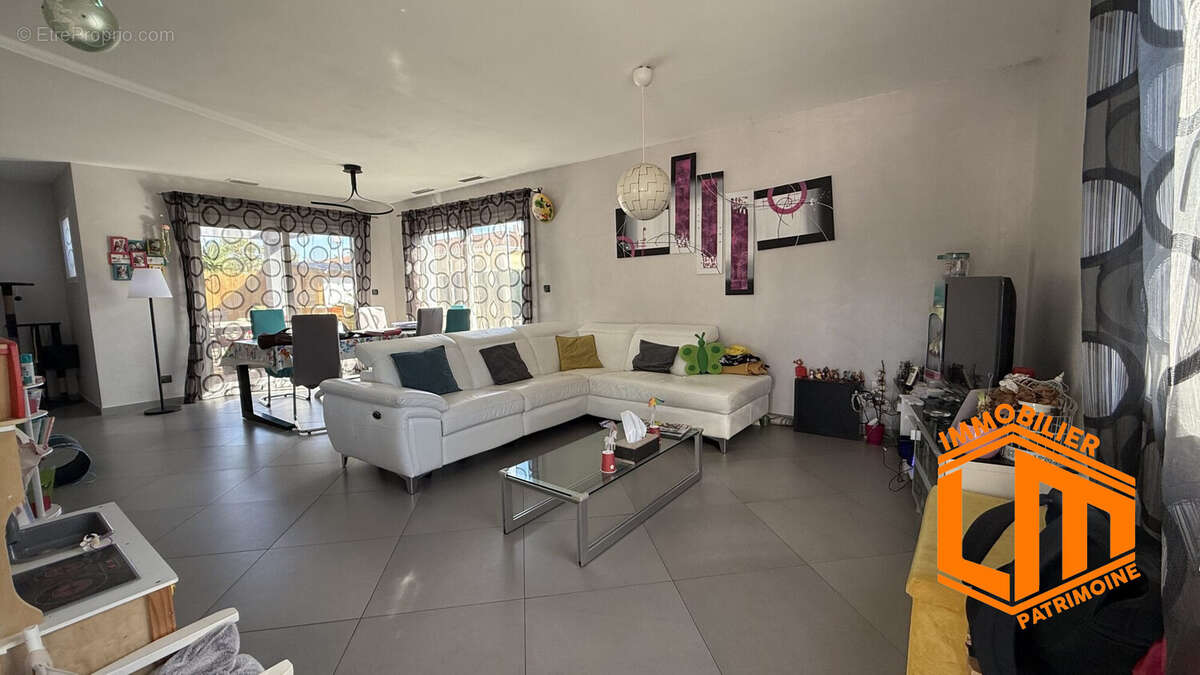 Sejour - Maison à MONTBLANC