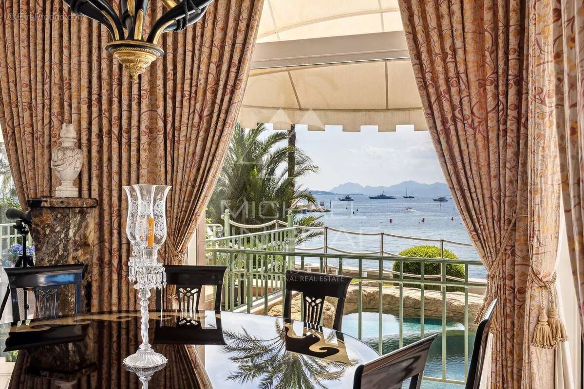 Maison à ANTIBES