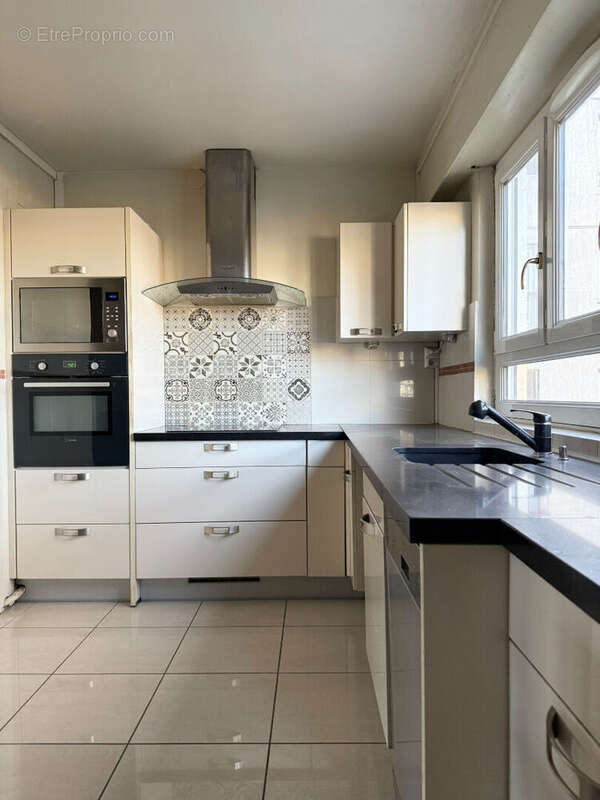 Appartement à CHILLY-MAZARIN