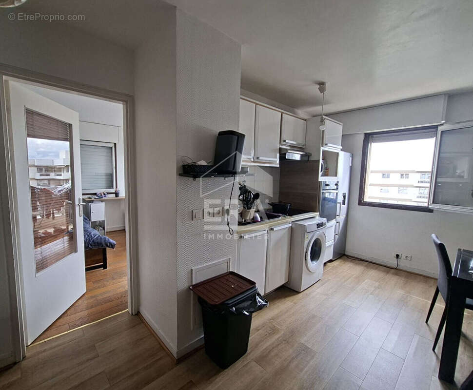 Appartement à PARIS-11E