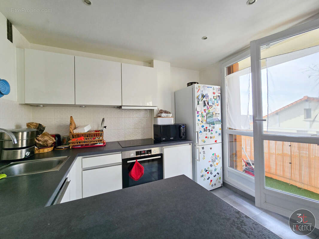 Appartement à FONTENAY-SOUS-BOIS