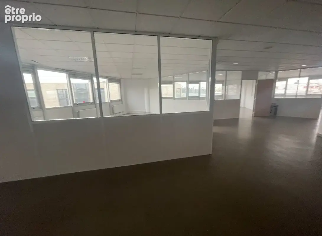 Commerce 302 m² à vendre à Nanterre (92000) - photo 7