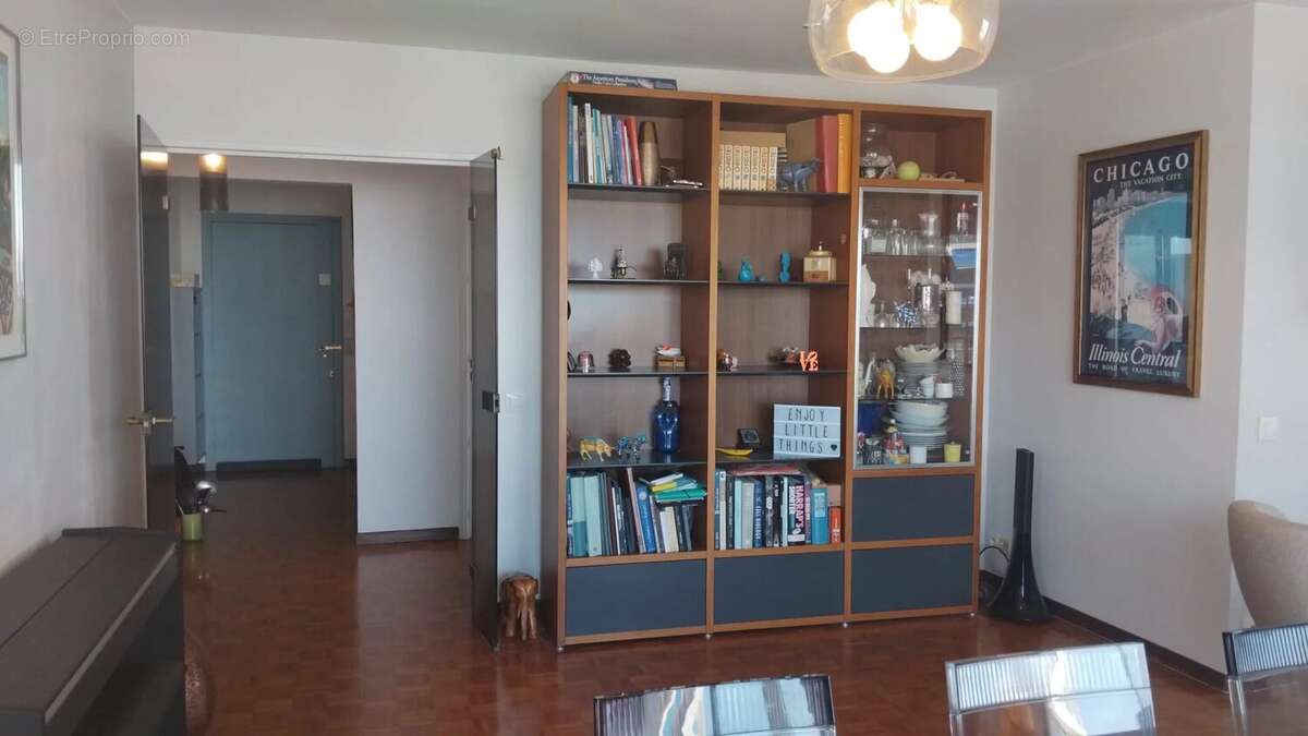 Appartement à MARSEILLE-9E