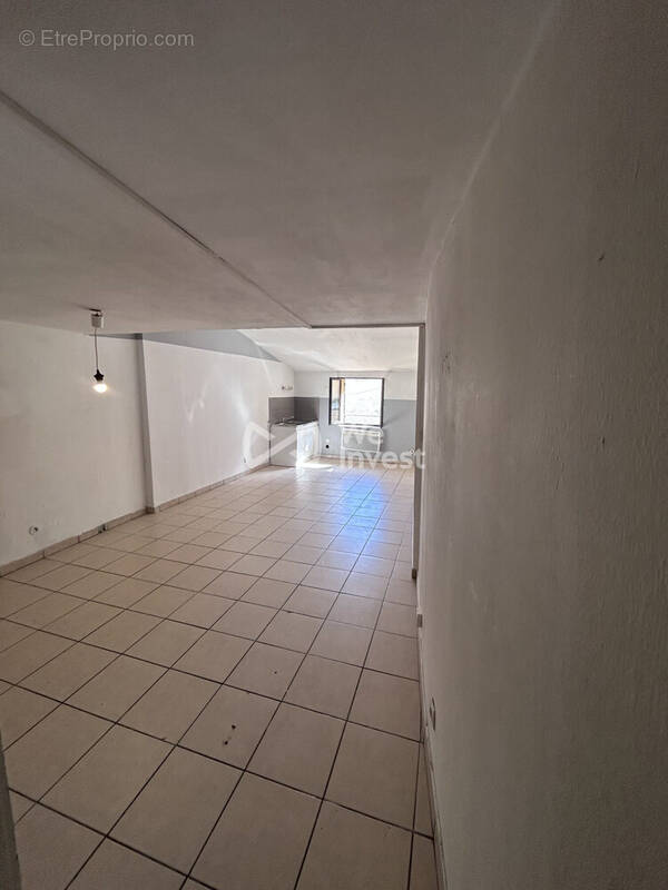 piece de vie  - Appartement à BRIGNOLES