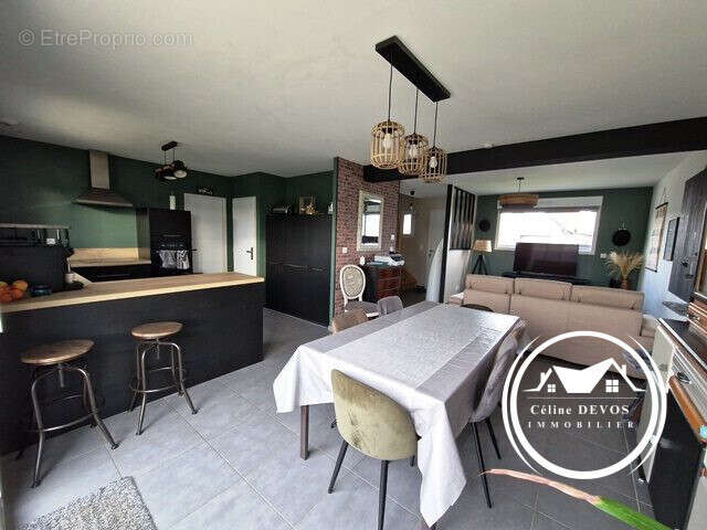 Maison à VIEILLE-EGLISE