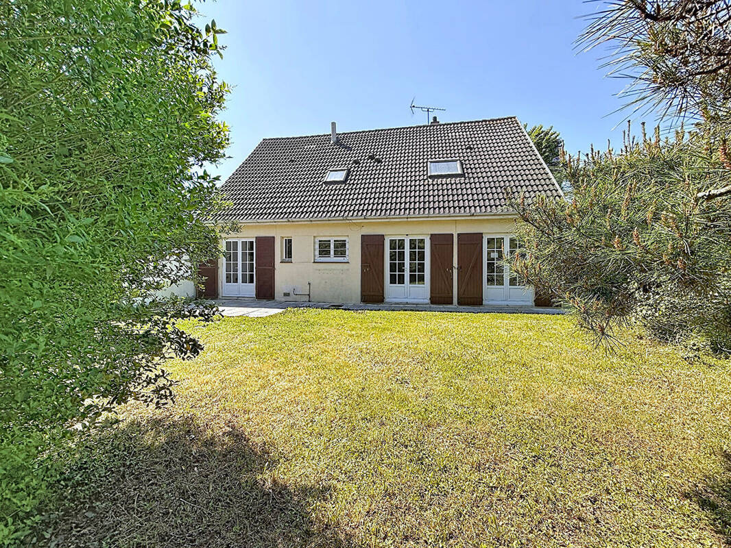 Maison à VILLIERS-SAINT-FREDERIC