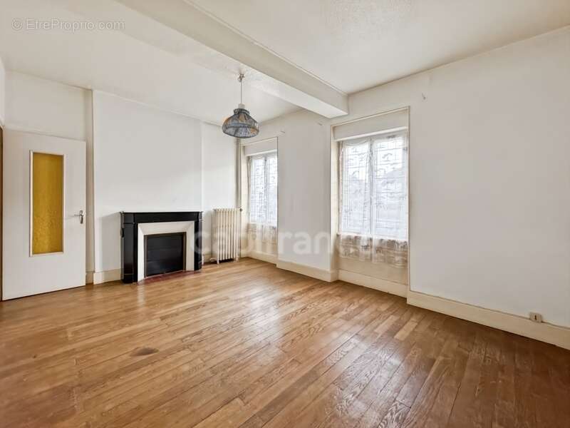 Maison à CHATILLON-EN-BAZOIS