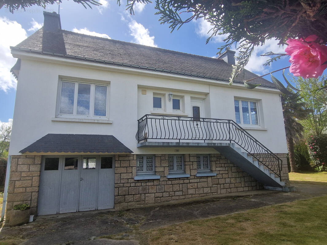 Maison à PONTIVY
