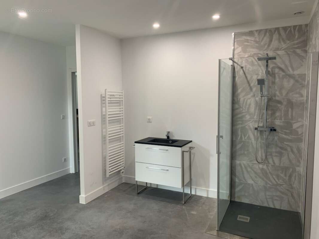 Appartement à BASSENS