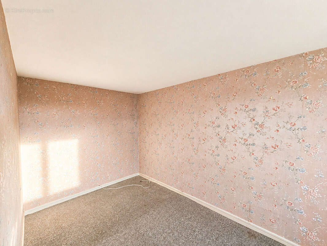 Appartement à LE PLESSIS-TREVISE