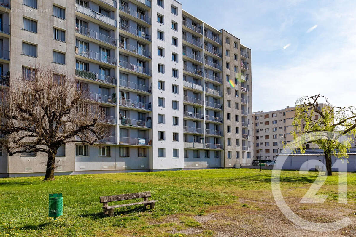 Appartement à ECHIROLLES