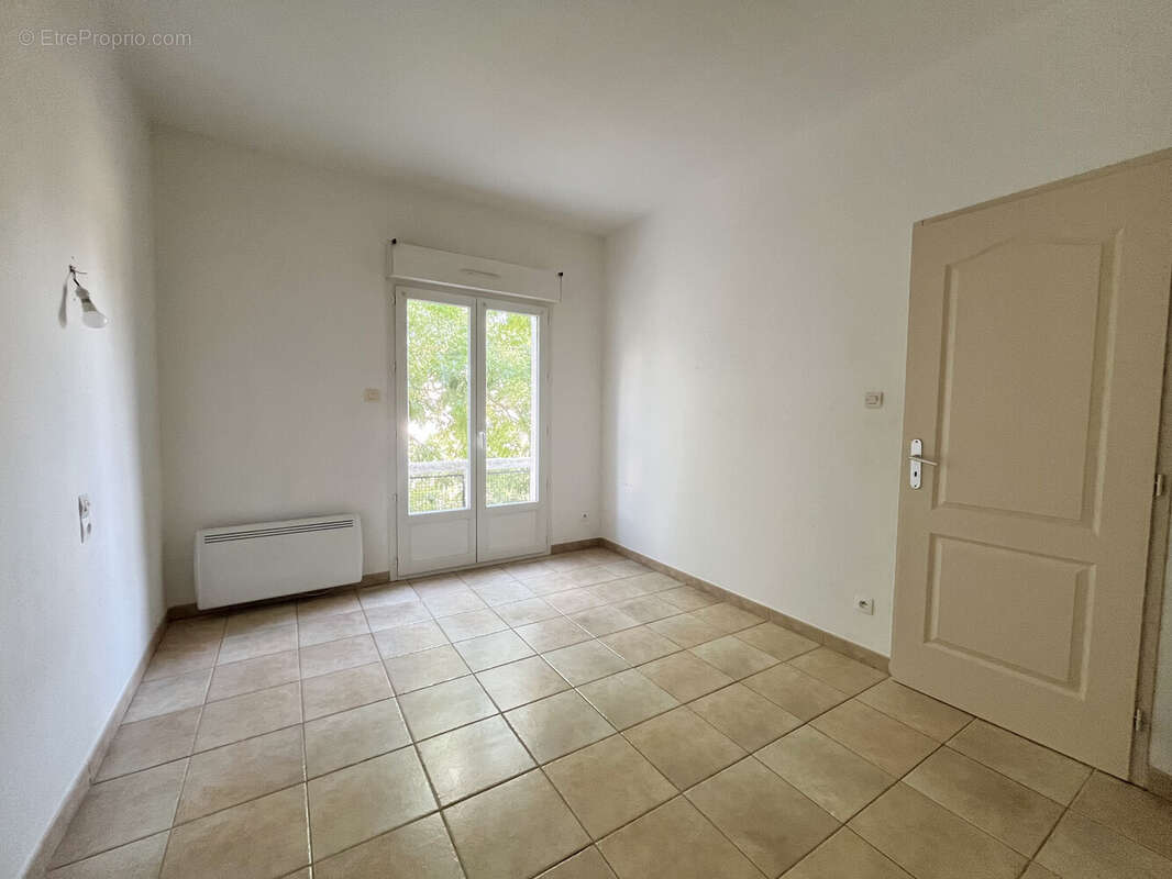 Pinet - maison 3 pièces avec terrain - photo 5