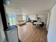 Appartement à ESPINASSES