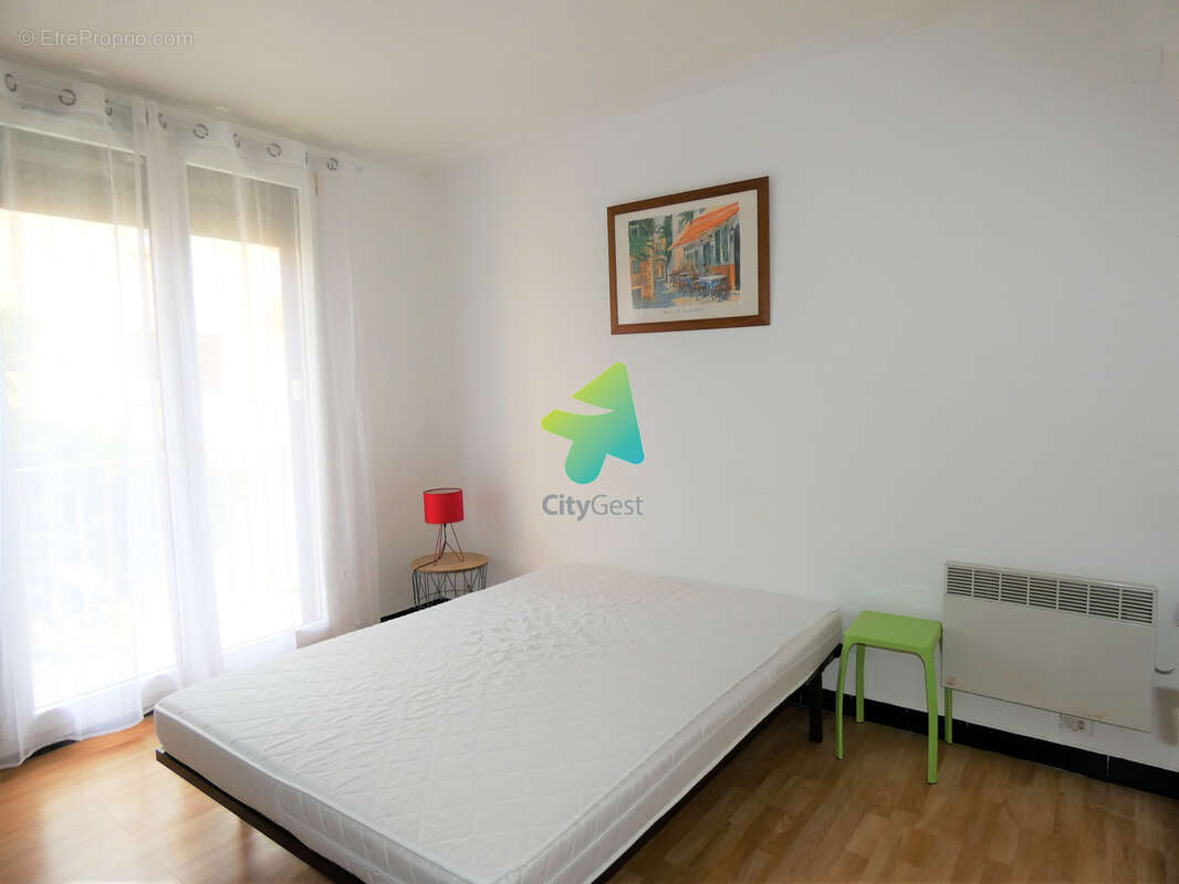 Appartement T4 avec 2 Balcons - photo 4
