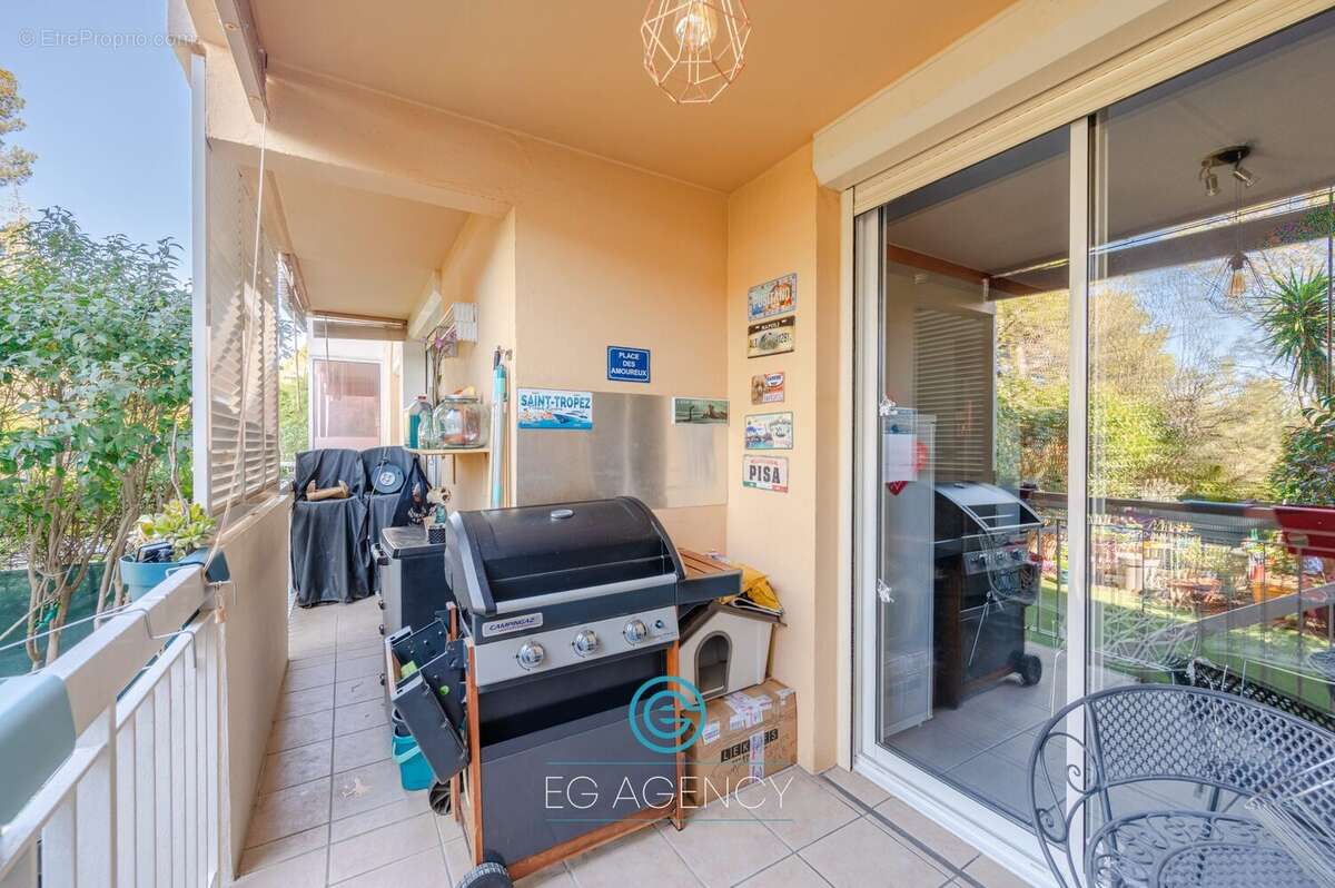Appartement à MARSEILLE-12E