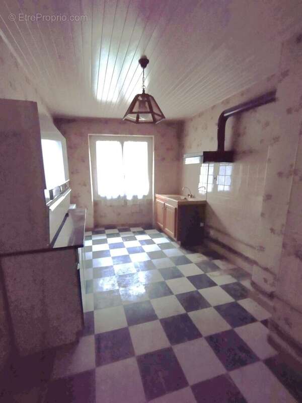 Photo 2 - Appartement à SAINT-MARTIN-DE-VALAMAS