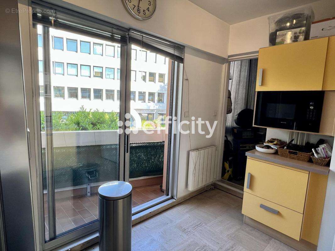 Appartement à MARSEILLE-9E