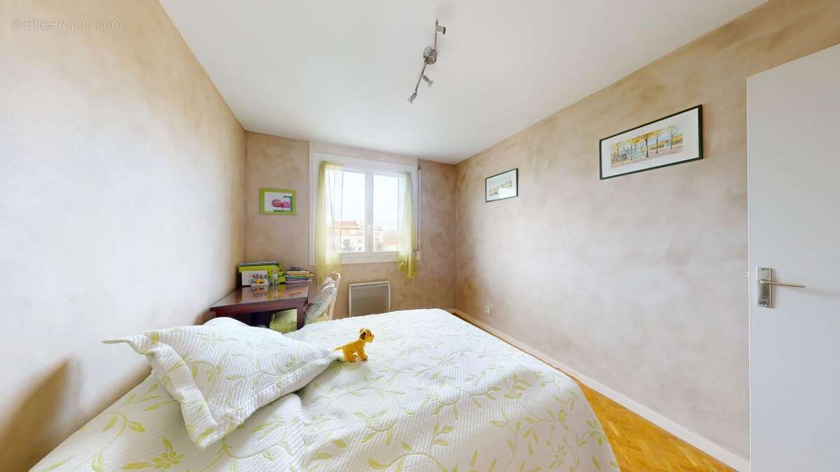 Appartement à LYON-8E