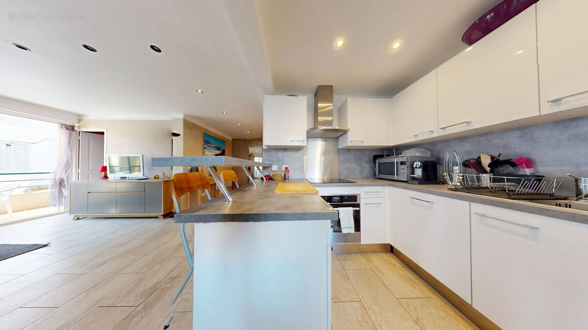 Appartement à SAINT-RAPHAEL