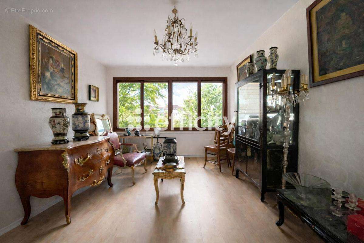 Appartement à VERSAILLES
