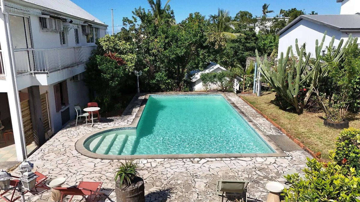 Maison à SAINTE-SUZANNE