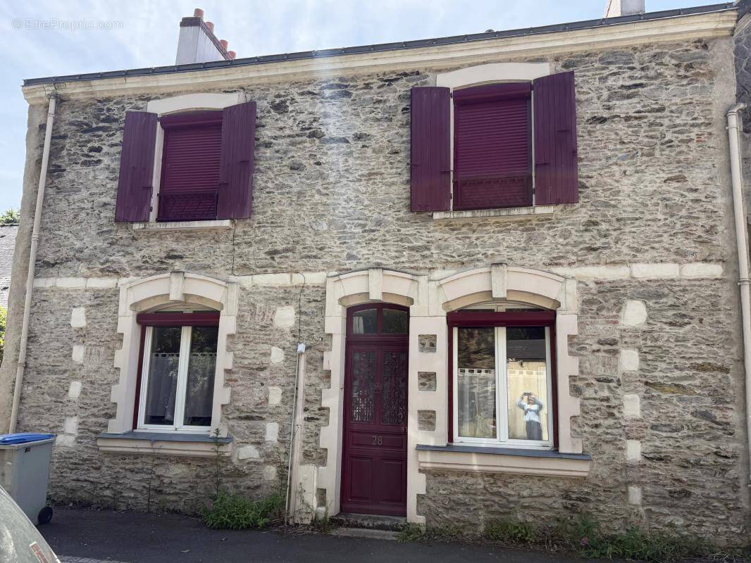 Maison à MAUVES-SUR-LOIRE