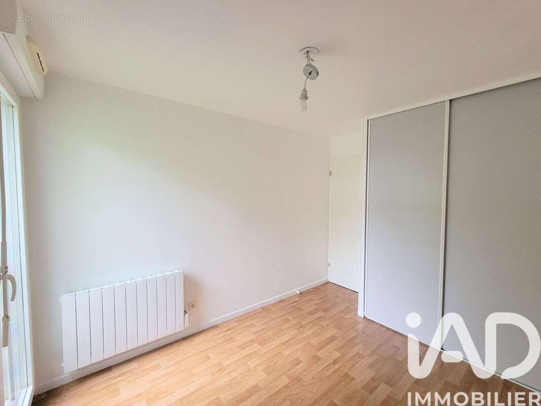 Photo 8 - Appartement à CHOISY-LE-ROI