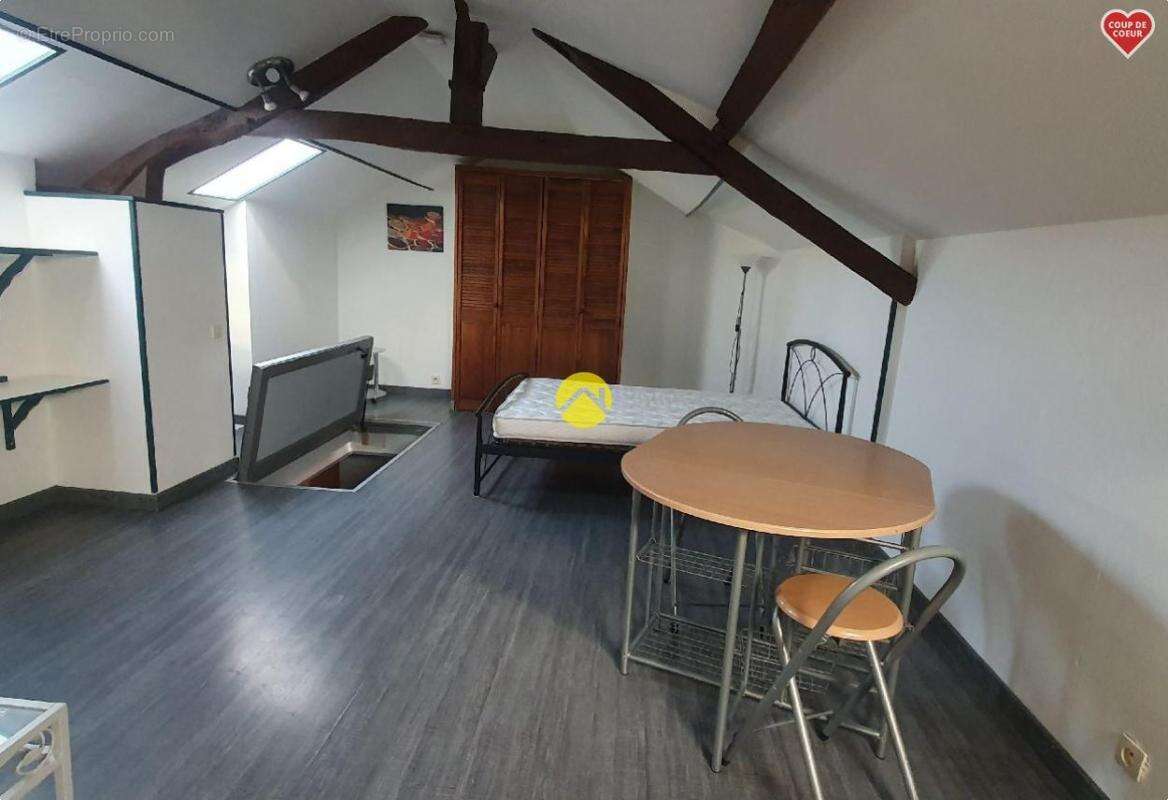 Maison à BEAURAINVILLE