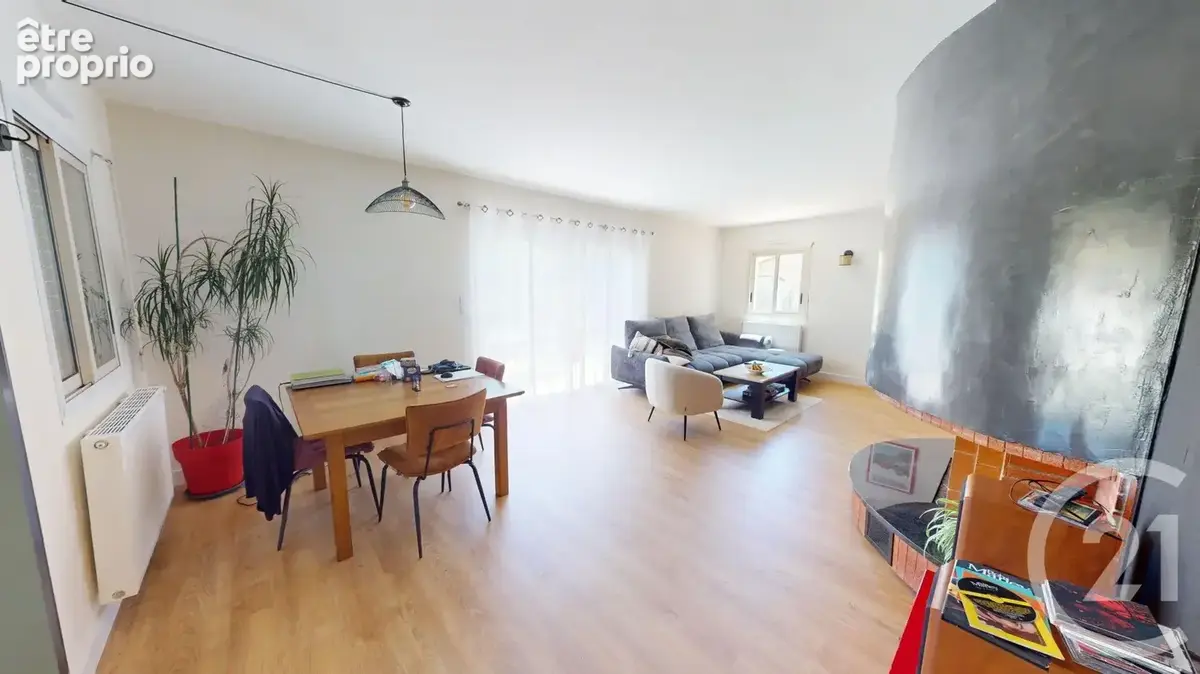 Maison 6 pièces 156 m² à vendre à Tournefeuille (31170) - photo 2
