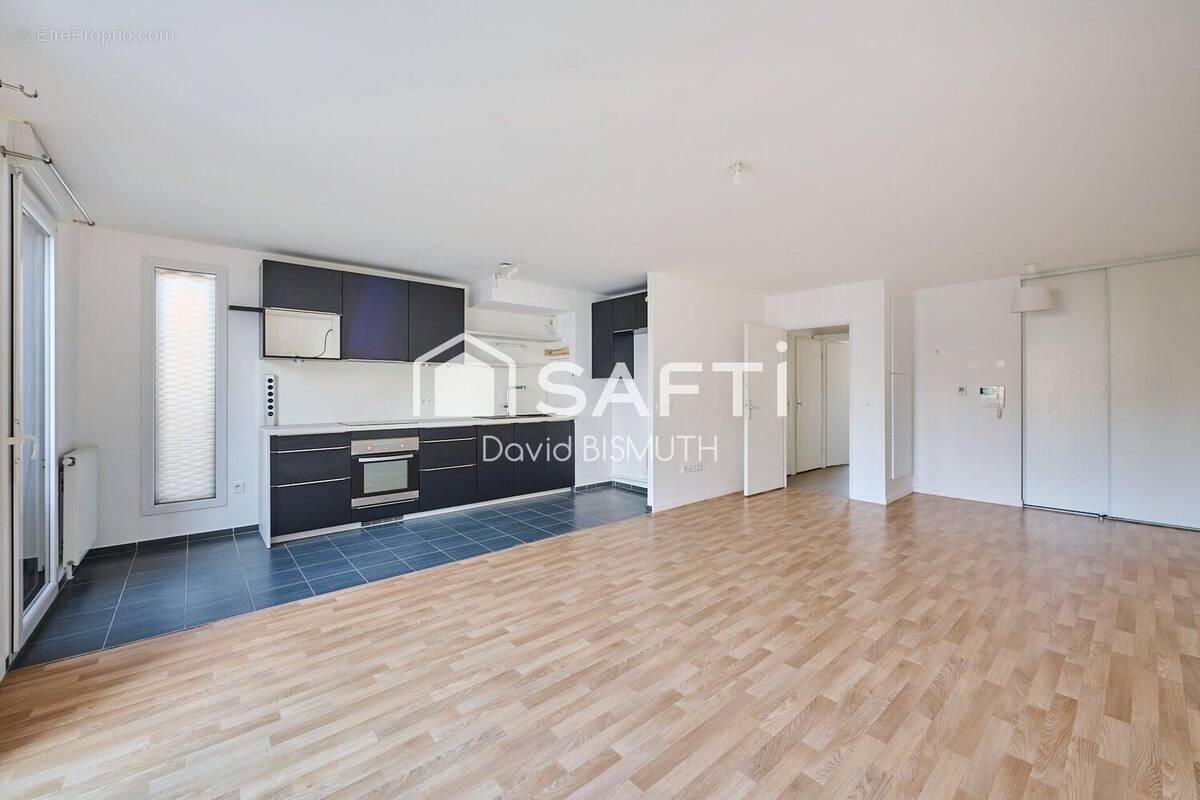Photo 1 - Appartement à GENNEVILLIERS