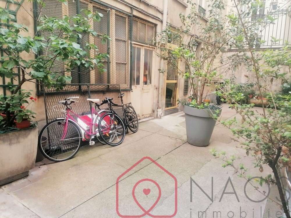 Appartement à PARIS-12E