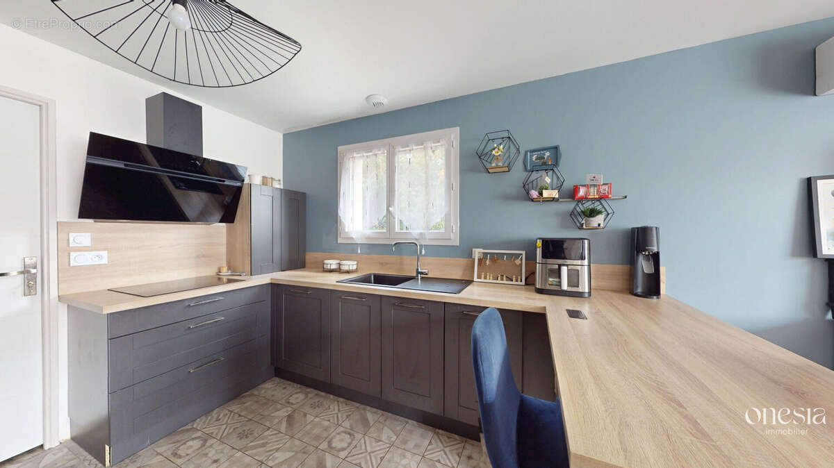 Maison 92 m² à Serres-Castet  - photo 3