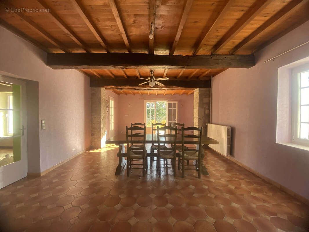 Maison à NERAC