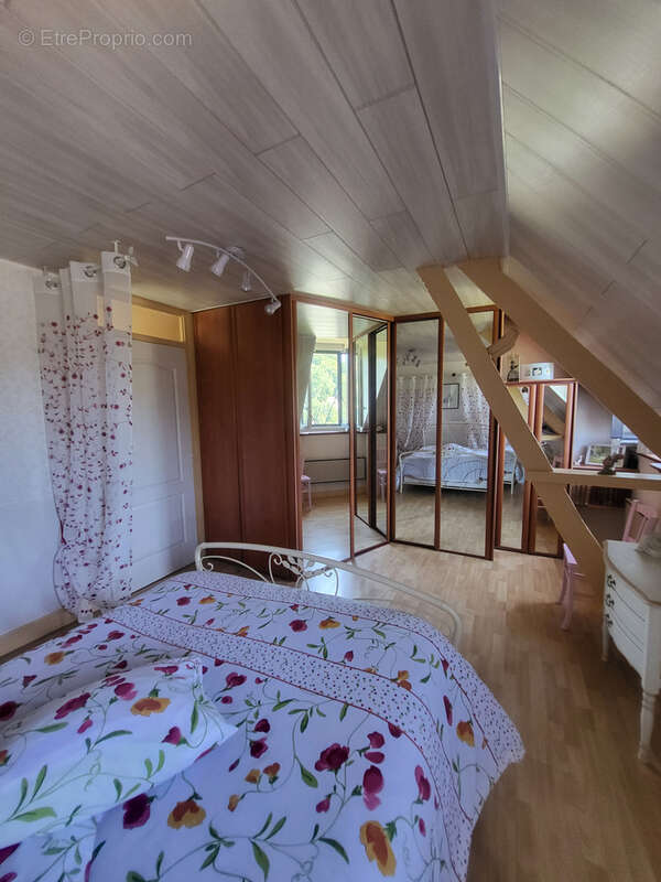 Propriété avec garage,  jardin et piscine à vendre à Yport 76111 - photo 18