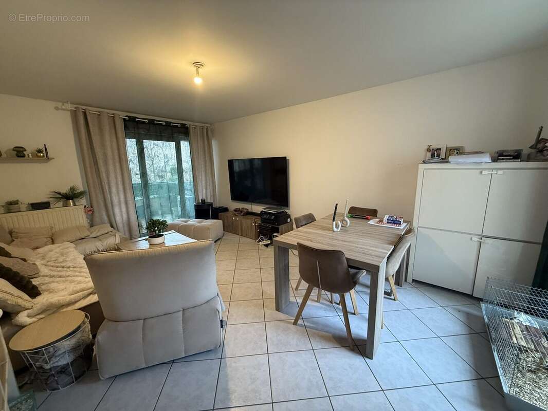 Appartement à SASSENAGE