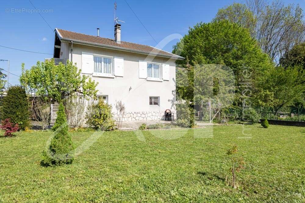 Maison 70 m² à Rives  - photo 4