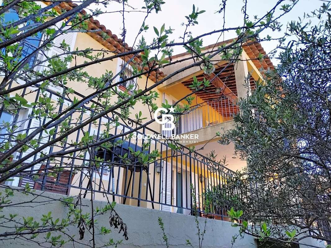 Appartement à MONTAUROUX