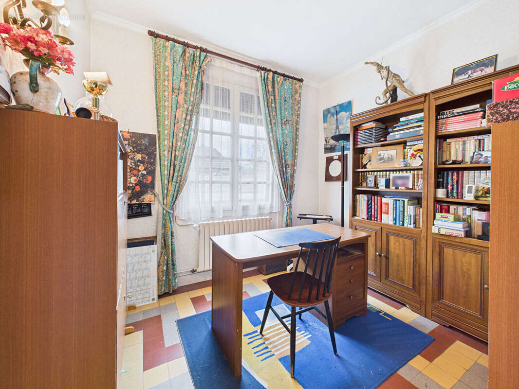 Maison à NOGENT-LE-ROI