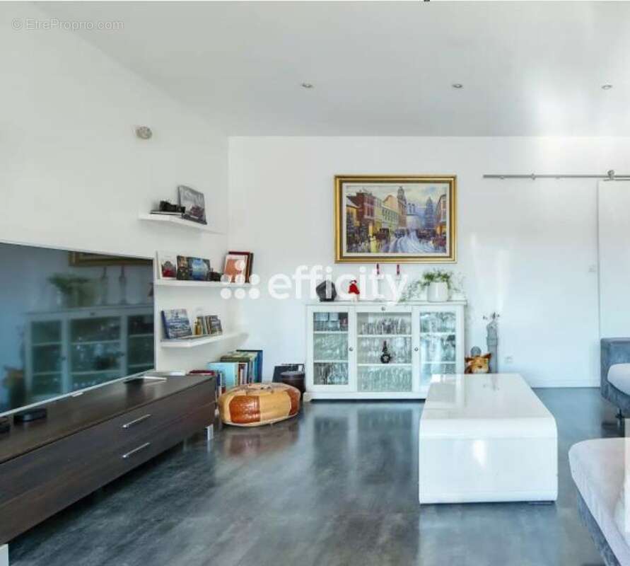 Maison à CHAZAY-D'AZERGUES