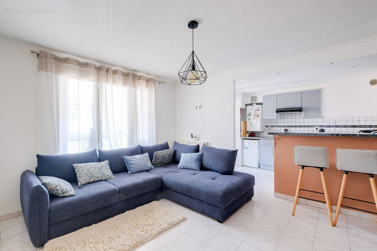 Appartement à MARSEILLE-13E