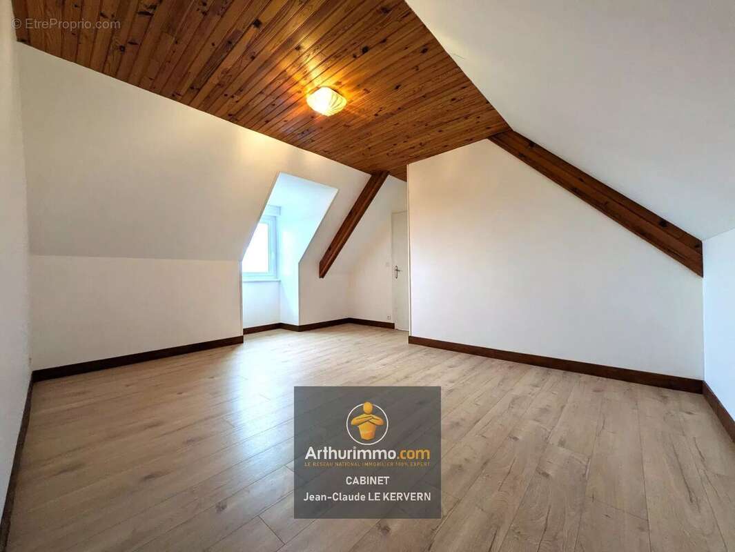 Maison à SAINT-DONAN