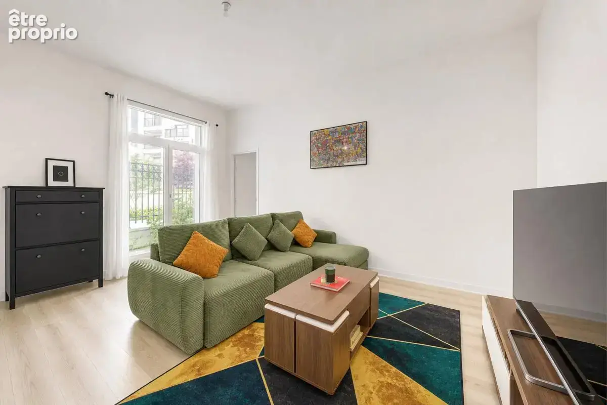 Appartement de 2 pièces de 47 m² à Saint-Ouen-sur-Seine - photo 1