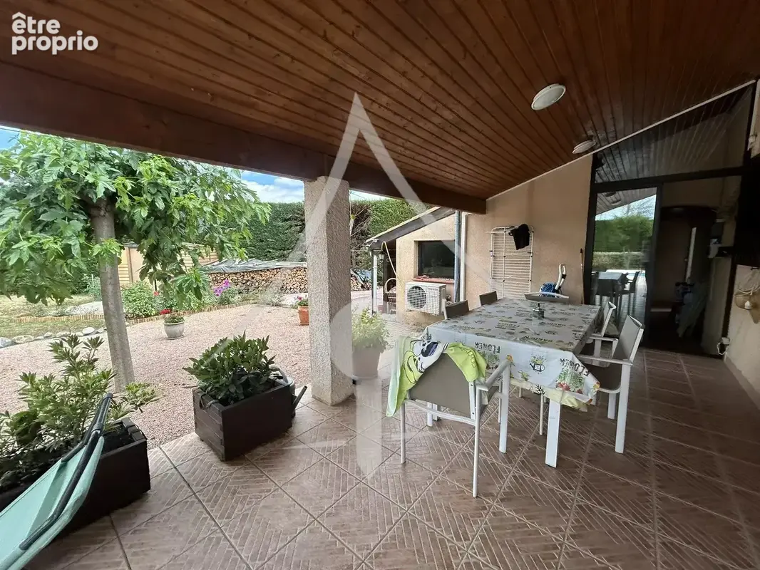 Maison traditionnelle et familiale de type 6 avec piscine et garage - Le Fauga - photo 12