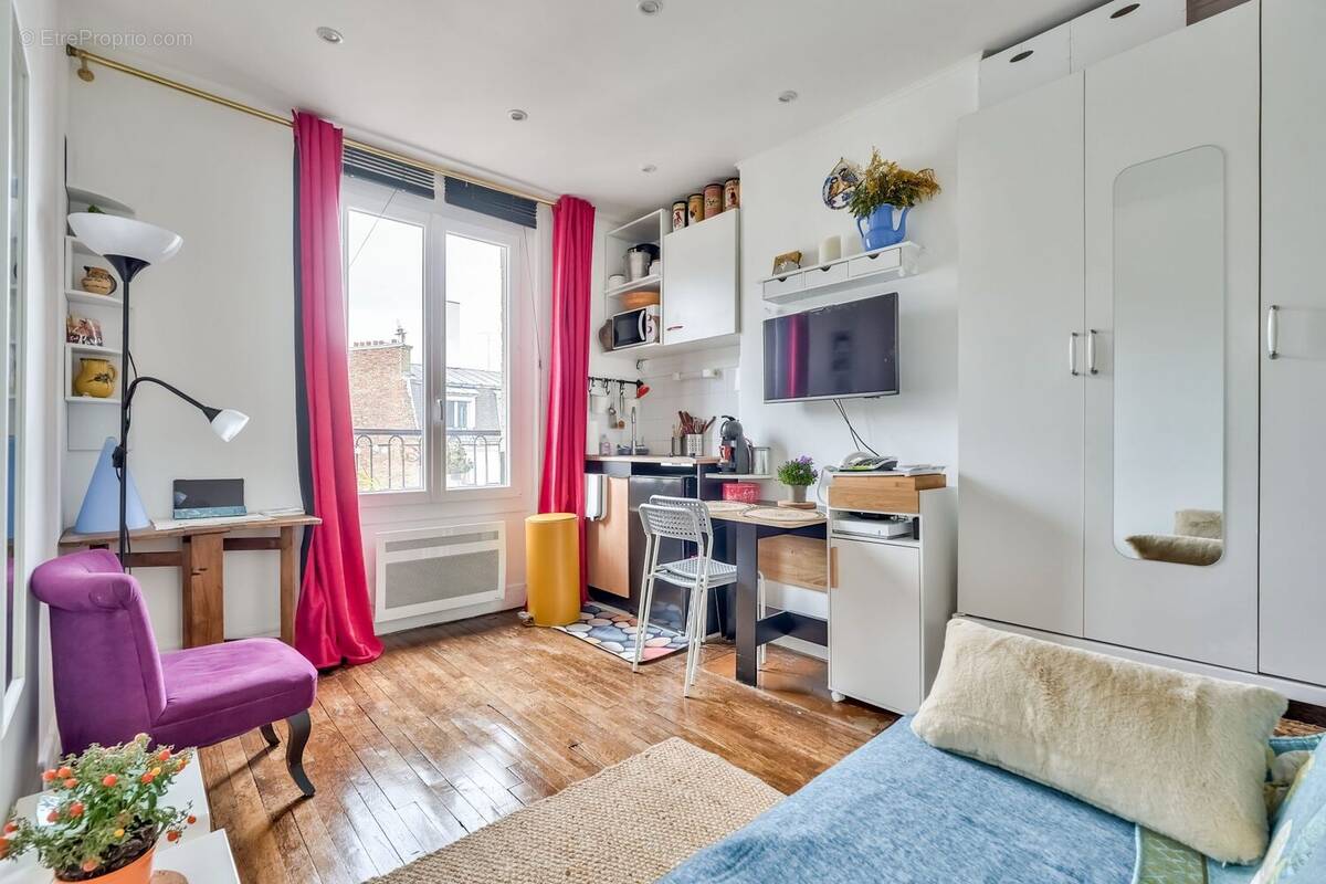 Appartement à PARIS-20E